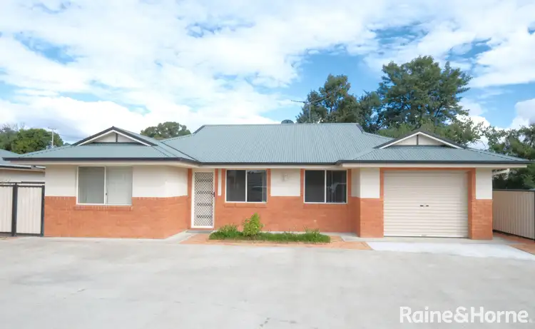 4/67 Clive Street, Inverell NSW 2360
