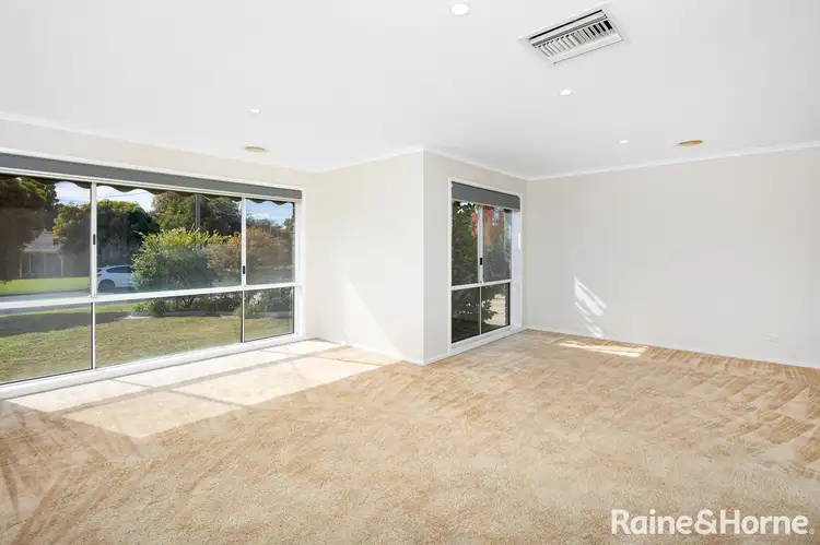 Second view of Homely house listing, 10 Azalea Place, Lake Albert NSW 2650