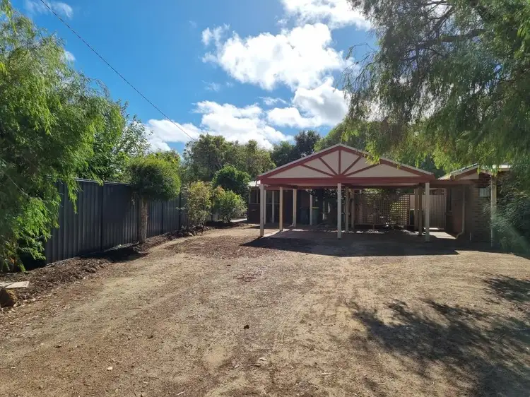 11B Hakea Way