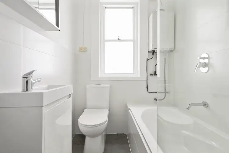 Fifth view of Homely apartment listing, 4/237-245 Maroubra Road, Maroubra NSW 2035