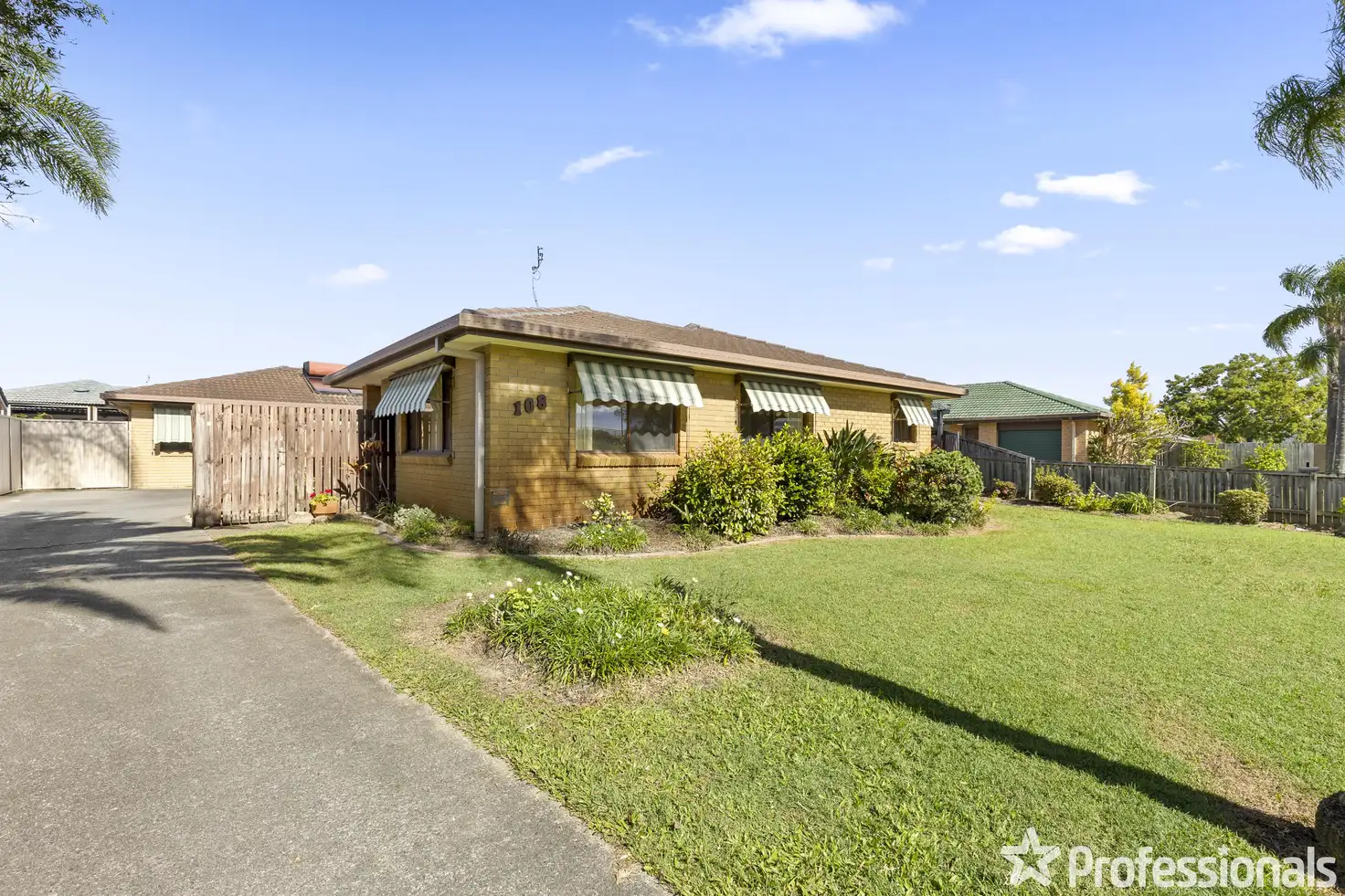 Main view of Homely house listing, 1/108 Christine Avenue, Burleigh Waters QLD 4220