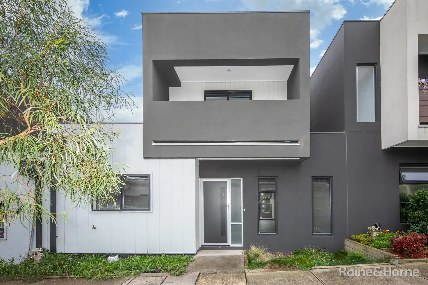 Main view of Homely house listing, 9/14 Outlook Way, Sunbury VIC 3429