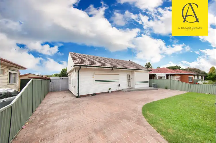 17A Lucas Road, Seven Hills NSW 2147