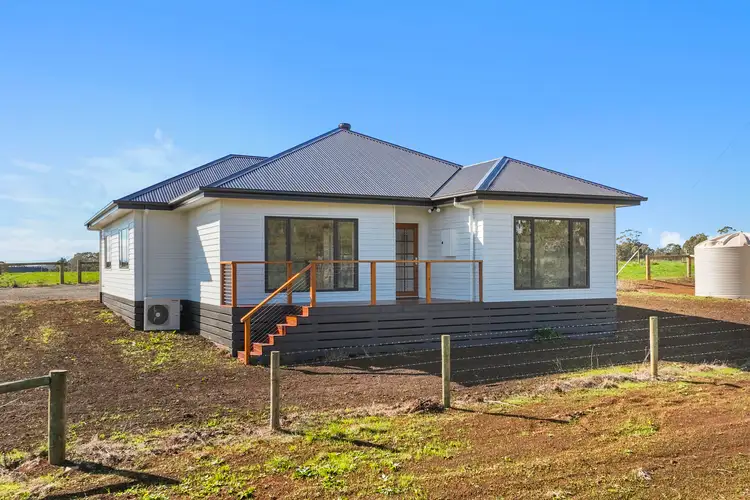 52 Hunters Road