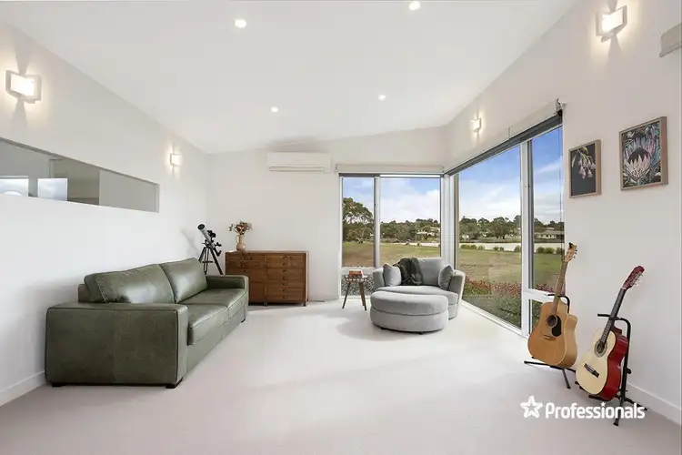 Fourth view of Homely house listing, 3 Edradour View, Hamilton VIC 3300