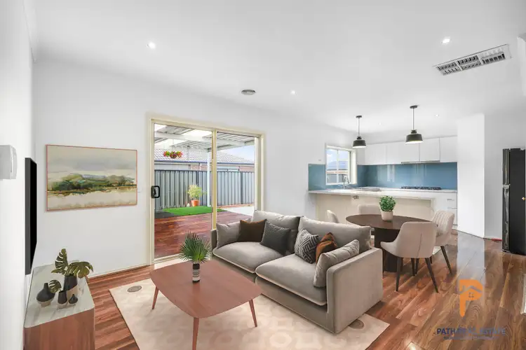 Seventh view of Homely house listing, 15 Oakham Glade, Derrimut VIC 3026