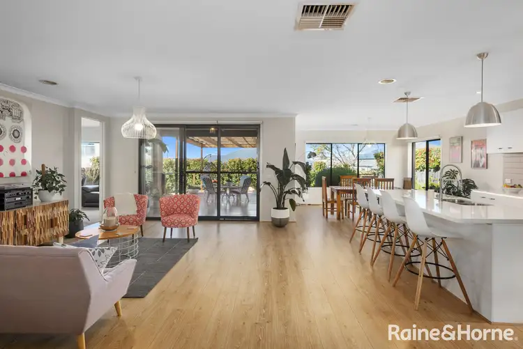 12 Tasman Road, Gisborne VIC 3437
