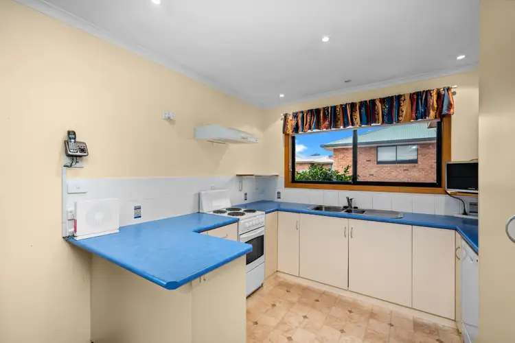 Fifth view of Homely villa listing, 1/11 Horsham Road, Oakdowns TAS 7019