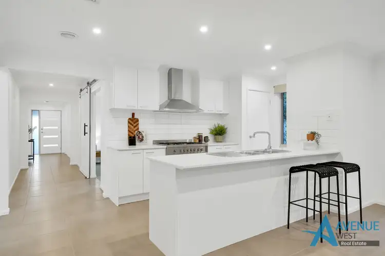 Sixth view of Homely house listing, 19 Higgins Way, Truganina VIC 3029