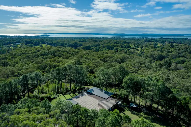 62 Giles Road, Redland Bay QLD 4165