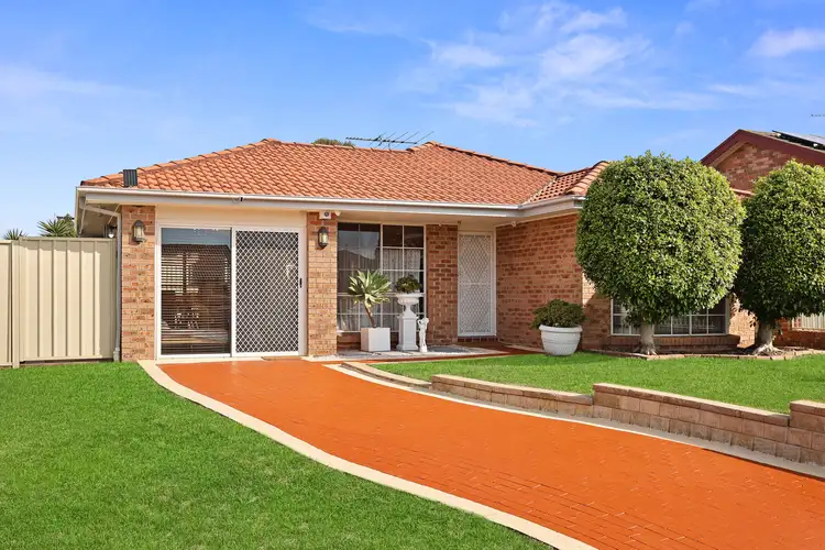 16 Glenview Grove, Glendenning NSW 2761