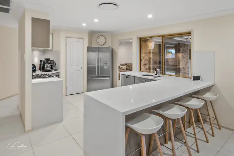 Fourth view of Homely house listing, 4 Bedarra Court, Eight Mile Plains QLD 4113