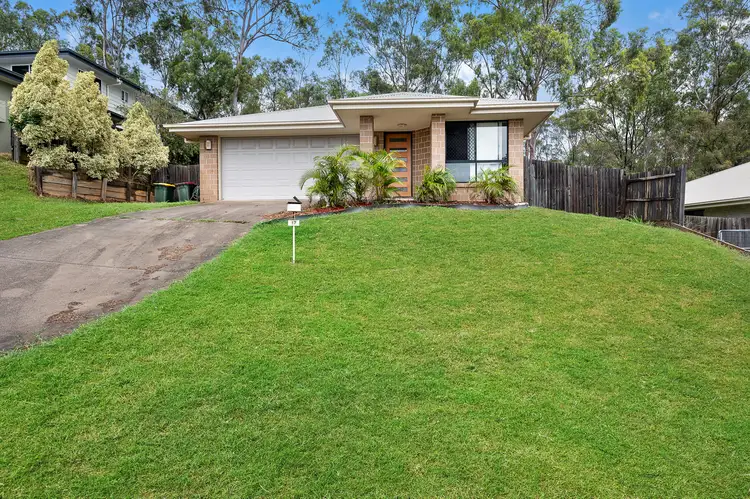 17 Deveney Drive, Kirkwood QLD 4680