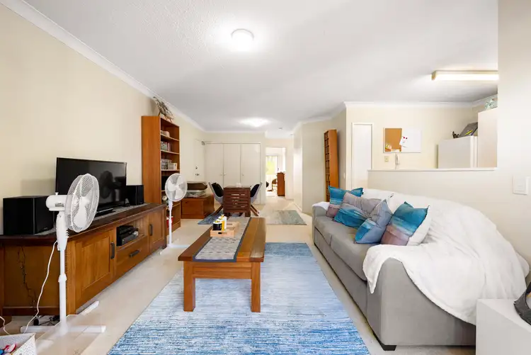 Fifth view of Homely unit listing, 2/94 Pashen Street, Morningside QLD 4170