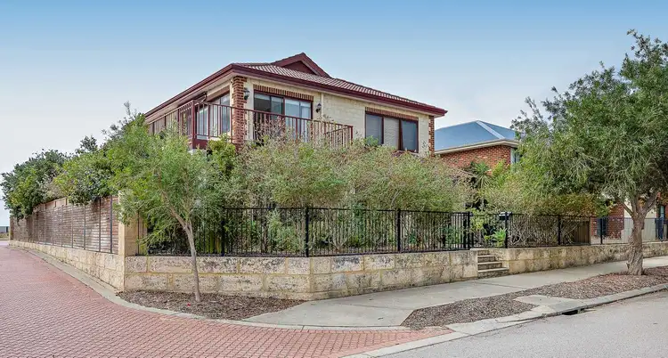 Second view of Homely house listing, 3 Kite Link, Beeliar WA 6164