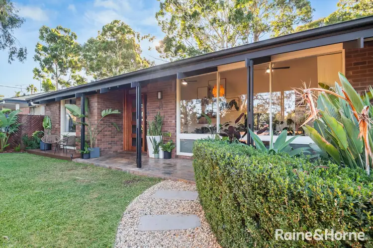 27 Alison Drive, Happy Valley SA 5159