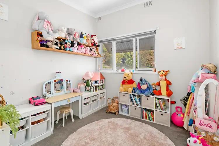 Second view of Homely house listing, 6/2 Elmslie Street, Orelia WA 6167