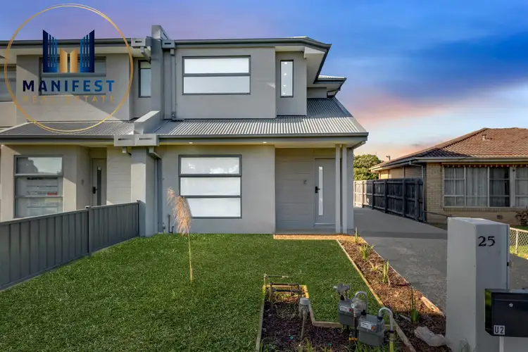 25 Thomson Avenue