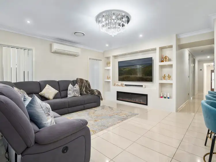 Second view of Homely house listing, 7 Voyager Court, Jordan Springs NSW 2747