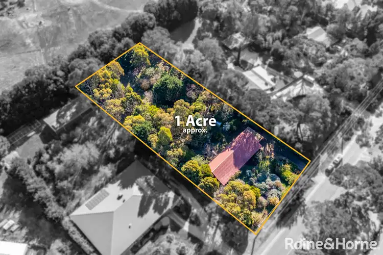Third view of Homely house listing, 3 Desmond Crescent, Romsey VIC 3434