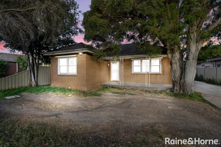 26 Godfrey Avenue, Sunshine North VIC 3020