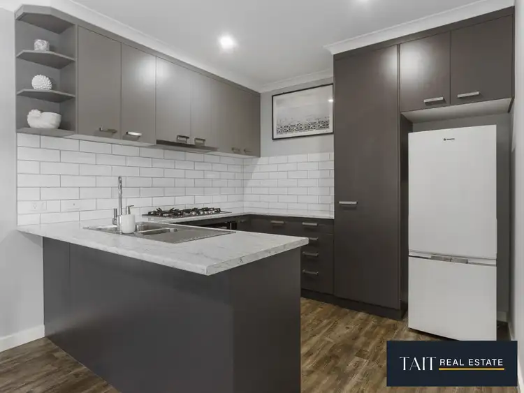 Fourth view of Homely house listing, 2/8 Maxwell Street, Wangaratta VIC 3677