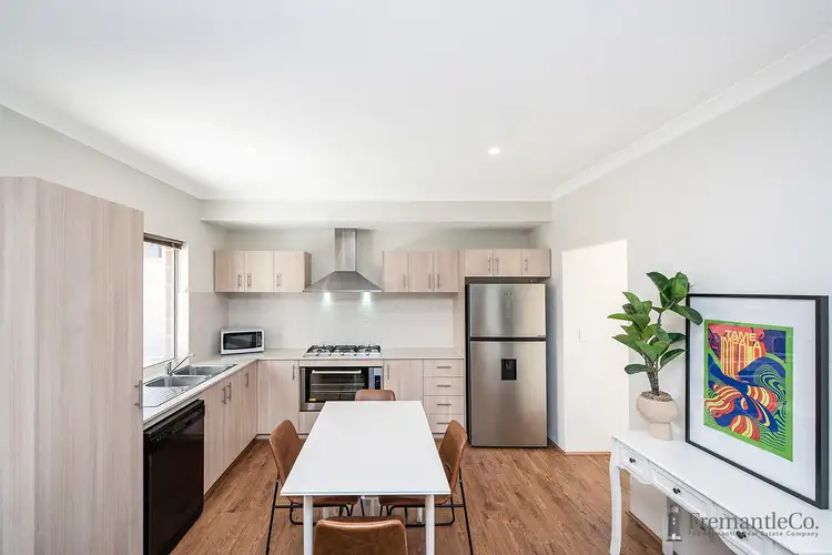 9B Paget Street, Hilton WA 6163