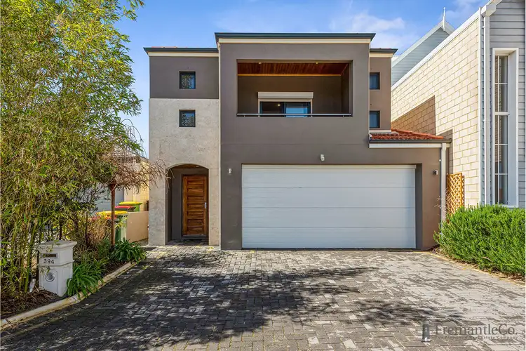 394A Hamilton Road, Lake Coogee WA 6166