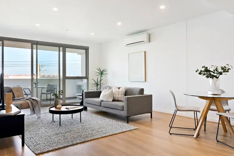 Second view of Homely apartment listing, 32/12 Crefden Street, Maidstone VIC 3012