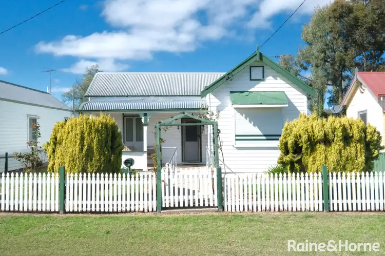 81 Henderson Street, Inverell NSW 2360
