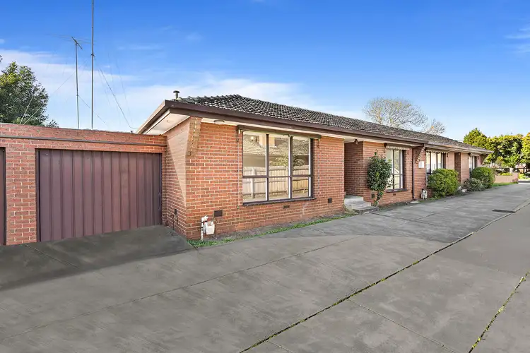 Main view of Homely unit listing, 2/156 North Road, Reservoir VIC 3073