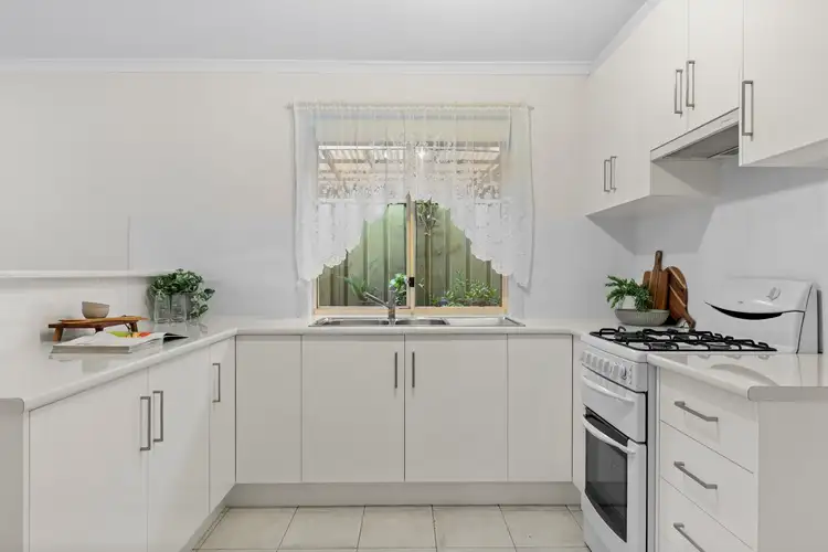 Fifth view of Homely house listing, 4 Ryan Close, Noarlunga Downs SA 5168