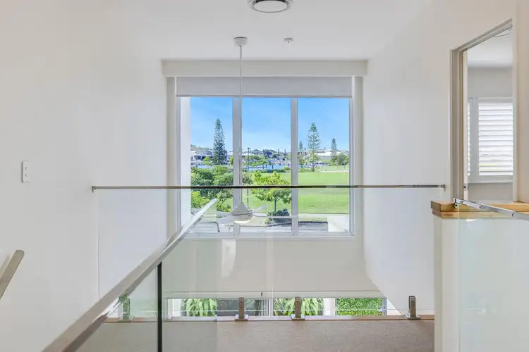 5/14 Coral Sea Drive, Pelican Waters QLD 4551