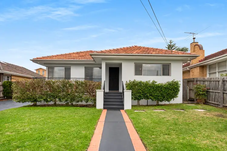 1/8 Elizabeth Street, Oakleigh East VIC 3166