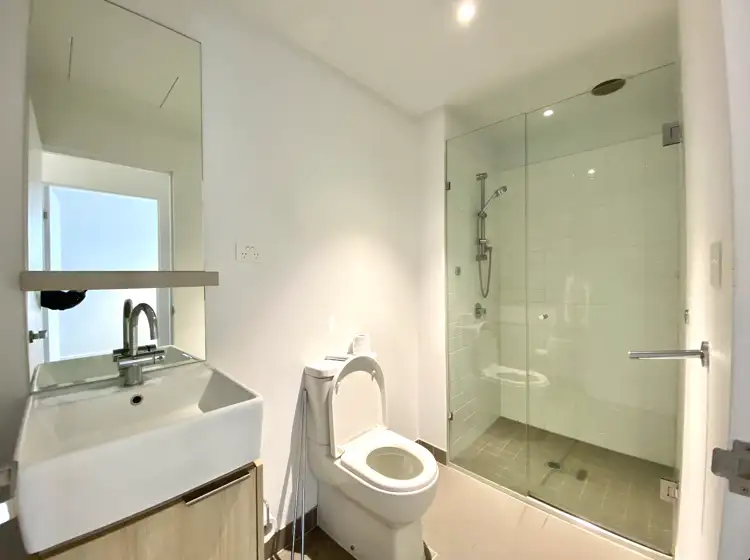 Third view of Homely apartment listing, 1B1B/1 Queen St, Blackburn VIC 3130