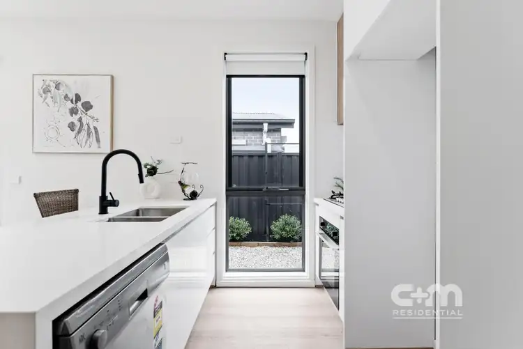 Fifth view of Homely townhouse listing, 2/13 Stella Street, Glenroy VIC 3046