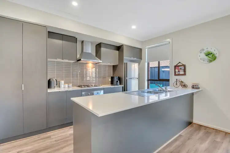 Seventh view of Homely house listing, 5 Gundagai Circuit, Kalkallo VIC 3064