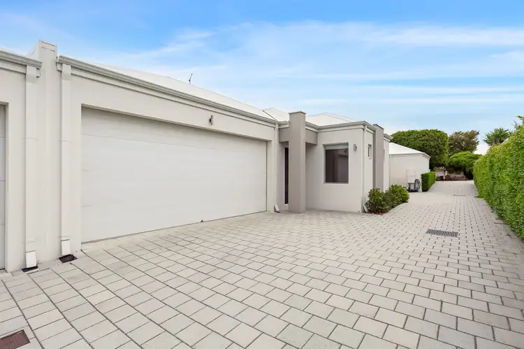 30B Narrung Way