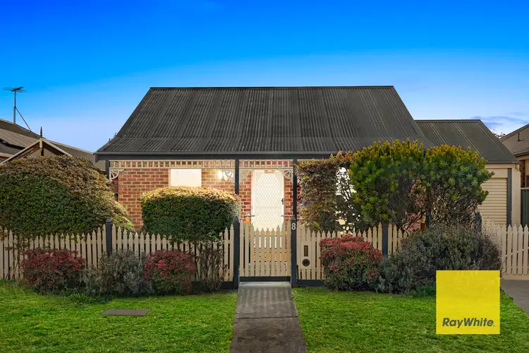 Second view of Homely house listing, 8 Chelsea Close, Wyndham Vale VIC 3024