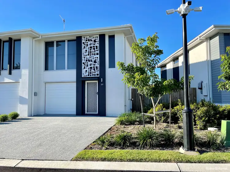 188 Gainsborough Drive