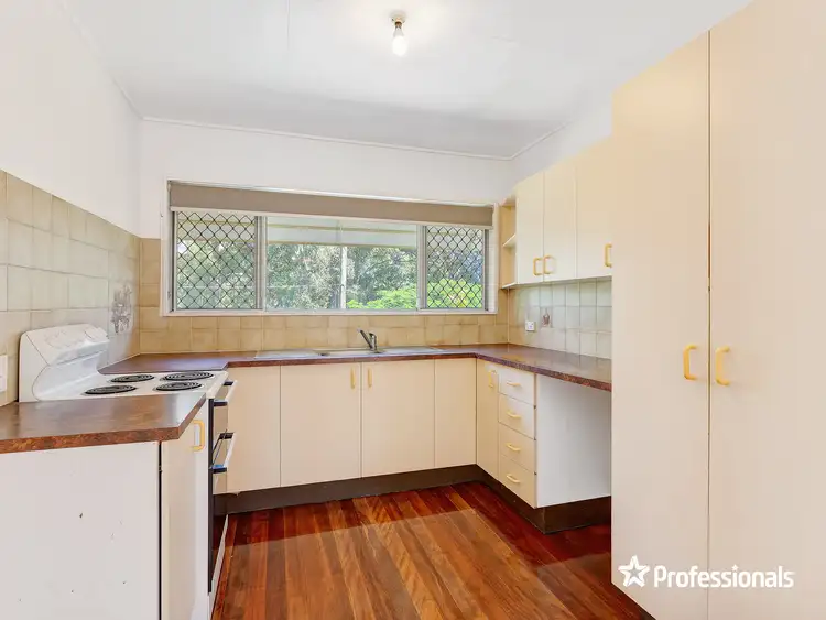 Fifth view of Homely house listing, 3 Pyang Grove, Ferny Hills QLD 4055
