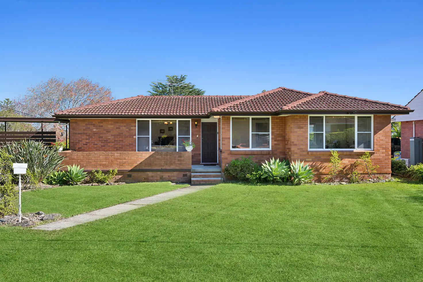 Main view of Homely house listing, 1 Loxton Place, Forestville NSW 2087