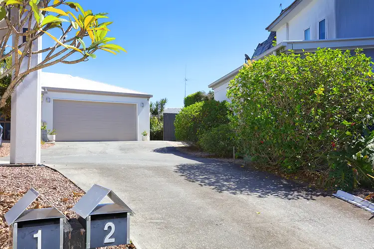 Sixth view of Homely semi-detached listing, 2/3 The Avenue, Nerang QLD 4211