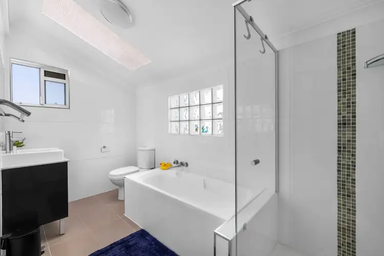 Sixth view of Homely unit listing, 4/79 Esplanade, Golden Beach QLD 4551