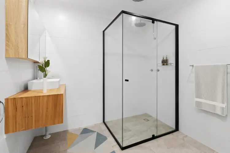 Seventh view of Homely unit listing, 15/2043 Wynnum Road, Wynnum West QLD 4178