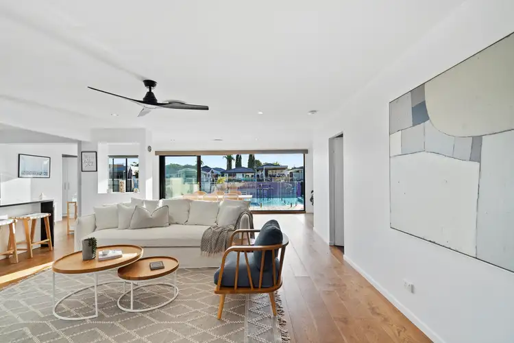 Sixth view of Homely house listing, 7 Sarasota Key, Broadbeach Waters QLD 4218