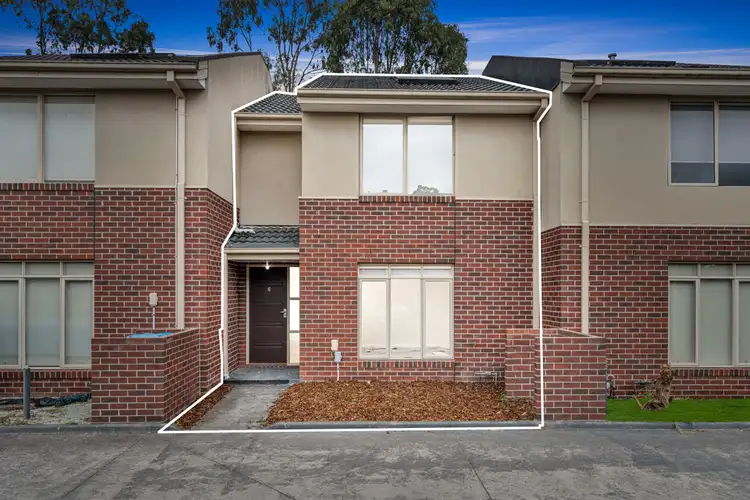 Main view of Homely townhouse listing, 6/139 ENDEAVOUR DRIVE, Cranbourne North VIC 3977