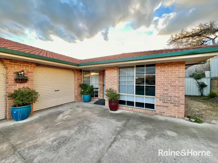 Main view of Homely semi-detached listing, 2/46 Boyd St, Kelso NSW 2795