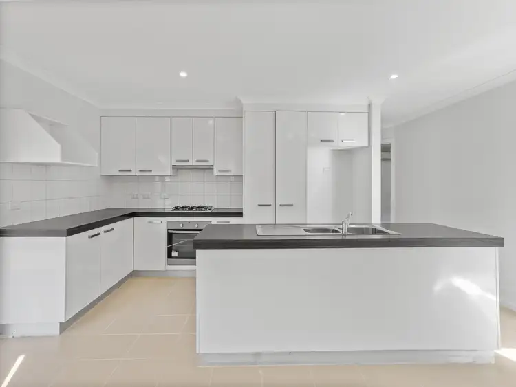 6 Briwood Court, West Albury NSW 2640