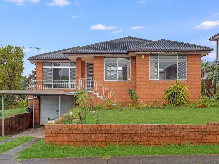 Main view of Homely house listing, 5 Parkside Place, Mount Pritchard NSW 2170